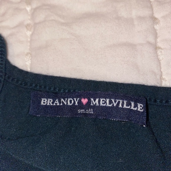 Brandy Melville Crop Top - Picture 3 of 3